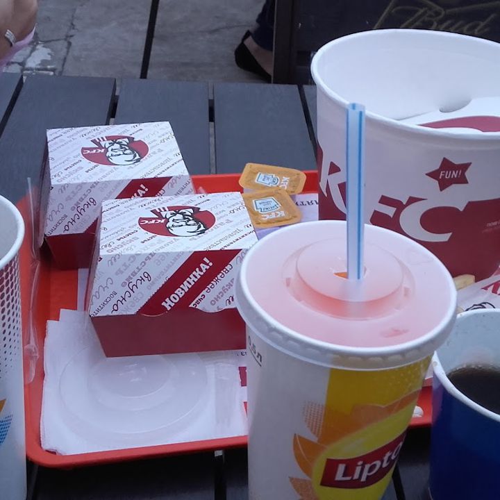 Доставка еды фото KFC Долгопрудный