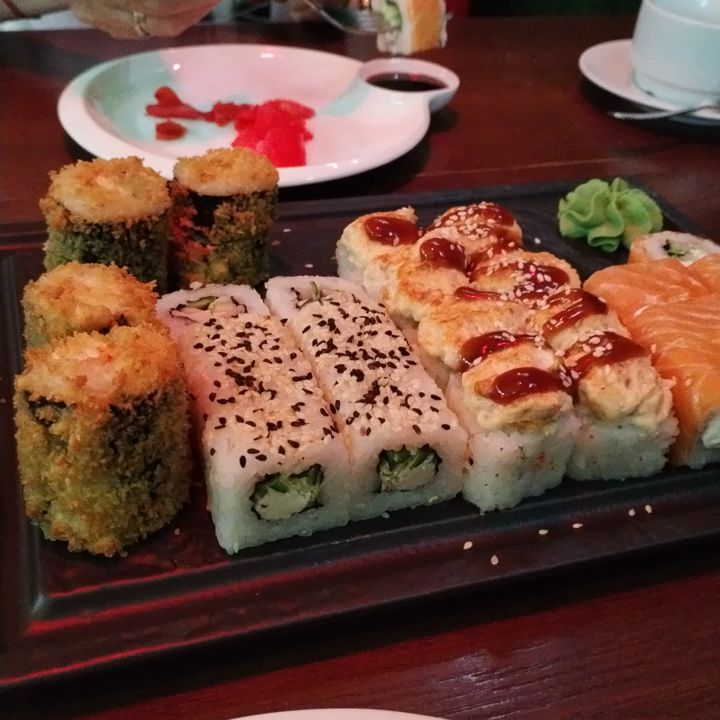 Доставка еды фото Sushi Style