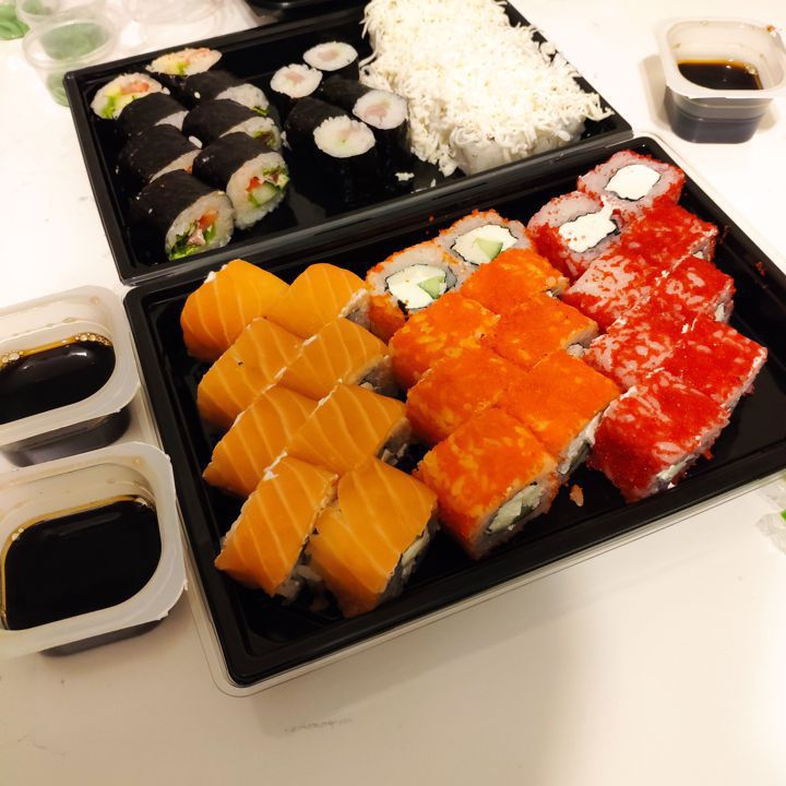 Доставка еды фото TokyoTable