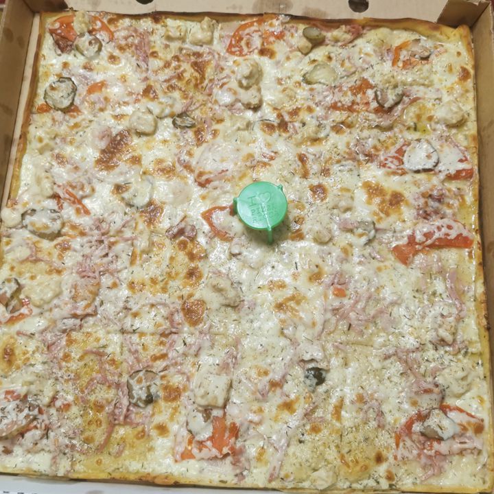 Доставка еды фото Pizza Ricca