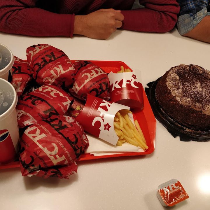 Доставка еды фото KFC Серпухов