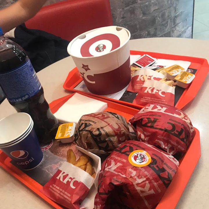 Доставка еды фото KFC